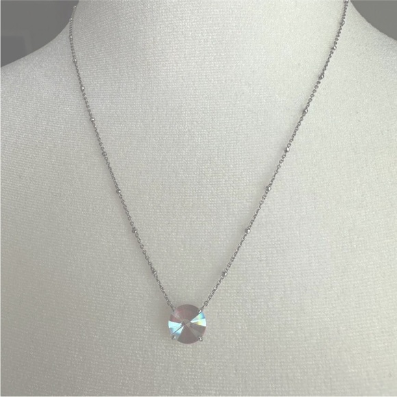 Kendra Scott Jolie Iridescent Dichroic Pendant - Picture 5 of 7